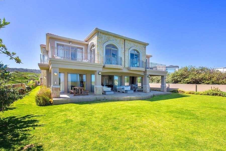 6 Bedroom Property for Sale in Myoli Beach Western Cape